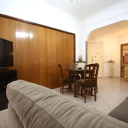 Apartament Enea Holiday House Rzym