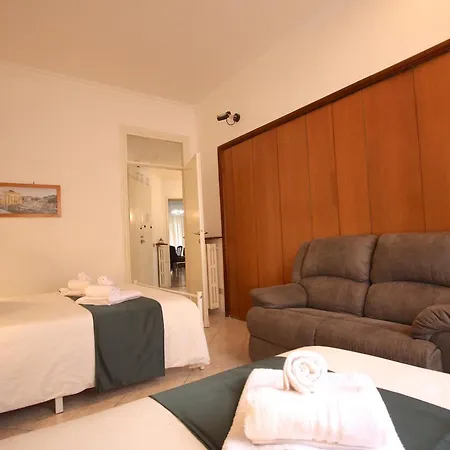 Apartament Enea Holiday House Rzym