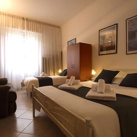 Enea Holiday House Rom